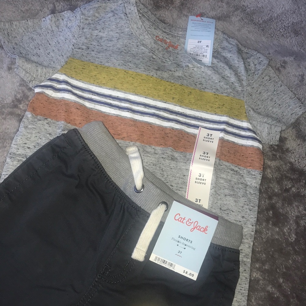 Cat & Jack Boy’s Outfit